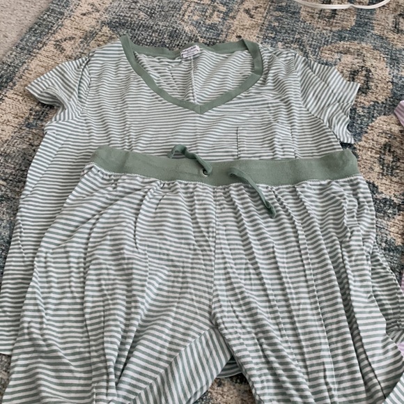 Splendid PJs sets (SET of 4 pjs) - Picture 5 of 15